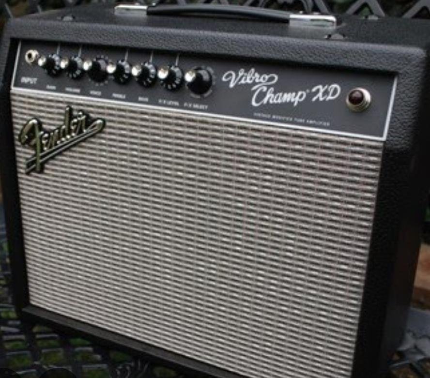 Fender Vibro Champ Xd - Uppgr...