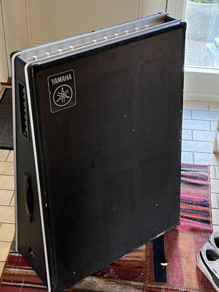 Yamaha TA-60 Guitar-keyboard ...
