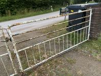 grindar som kan bli fina igen - hämtning senast i helgen 