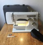 Nyservad symaskin Husqvarna 2000 modell 6020