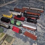 Märklin HO Samling + Heljan modellhus