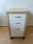 Lådhurts på hjul / Drawers on wheels