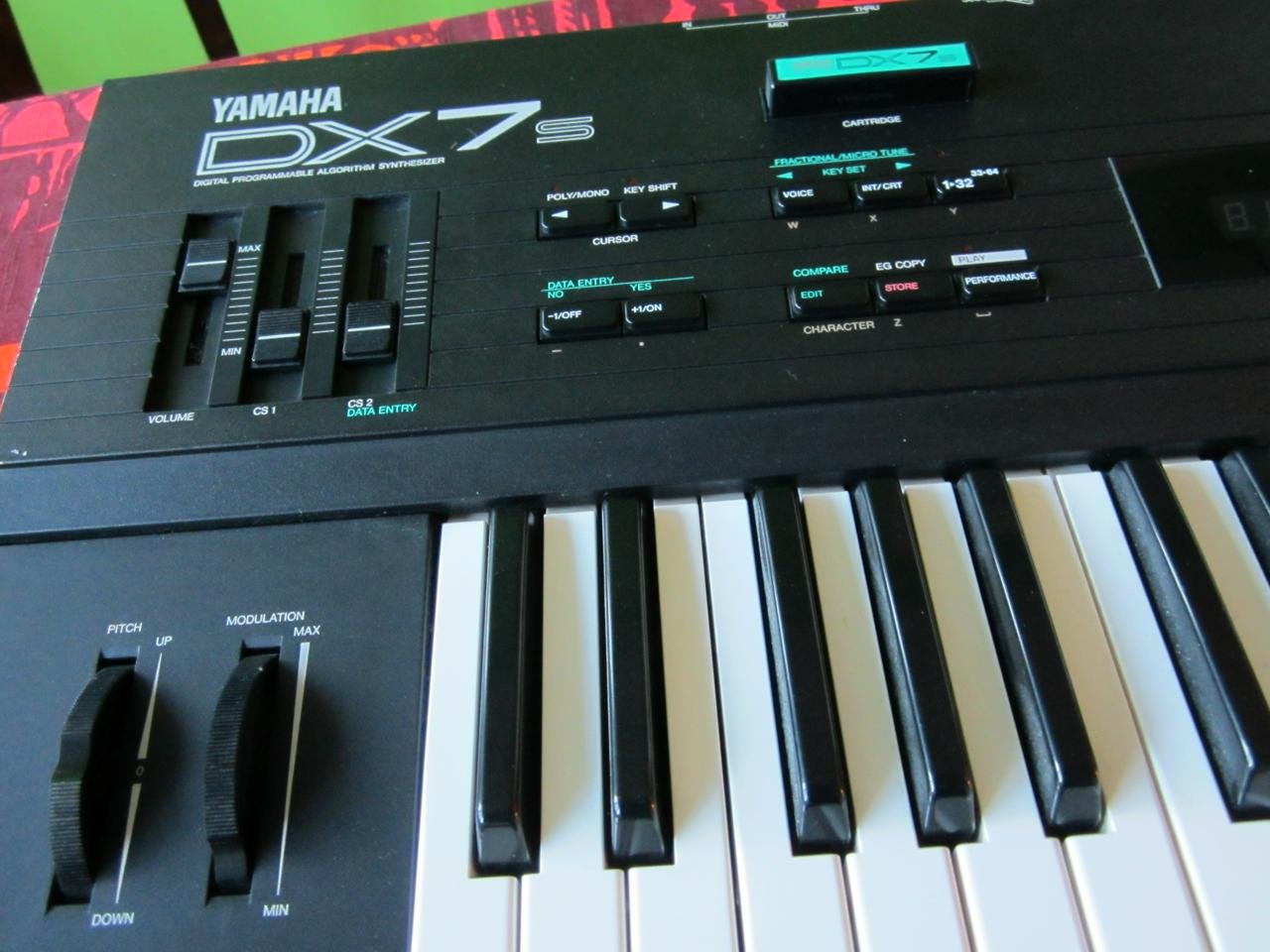 Digital synth Yamaha DX7