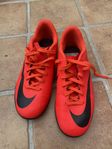 Nike mercurial 38,5