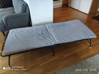 Enkel extrasäng / gästsäng