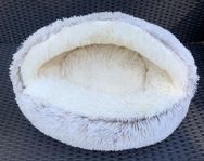 Hundbädd / Kattbädd i nyskick