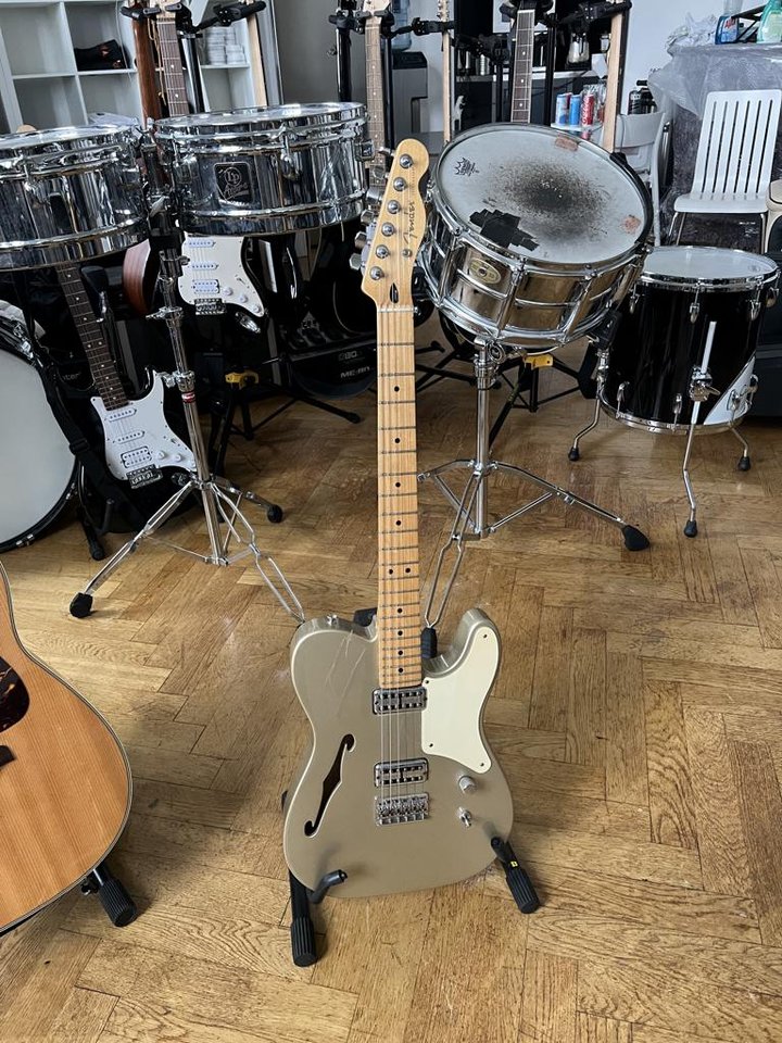 Fender telecaster