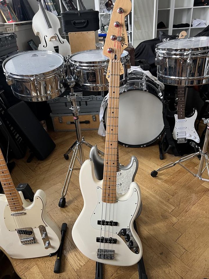 Fender basar med case