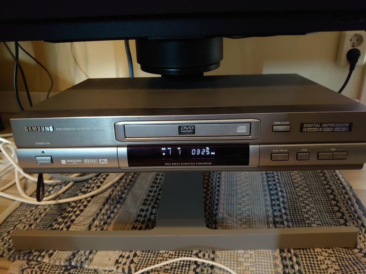 Samsung DVD-611