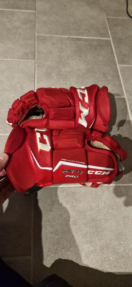 Hockeyhandskar CCM Ft4 pro 14"