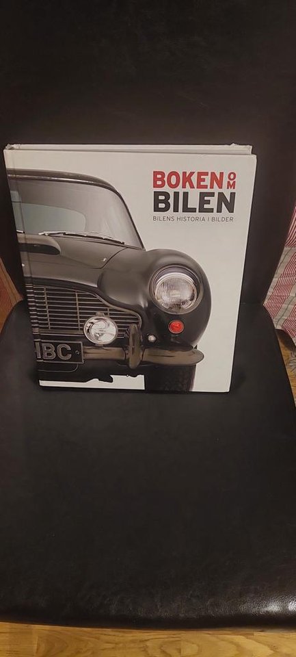 Bok om bilens historia