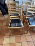 Sex ekstolar med lädersits