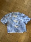 Blus med fina detaljer 