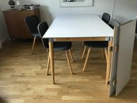 Bord och stolar 