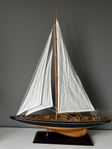Modellbåt yatch