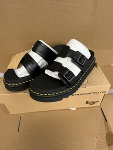 Dr. Martens Myles   storlek 44