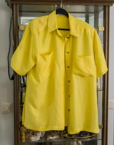 Gul Siden-blus oversized, fr Betty Barclay 80/90tal ca 42