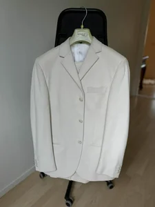 Simbols Culture kostym – Ljusbeige, strl 48