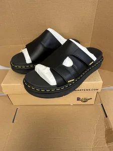 Dr. Martens Daxton   storlek 44