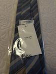 Armani Collezioni – ny blå slips i 100% siden.