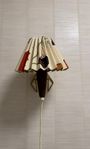 BORDS - VÄGGLAMPA / Mässing och Teak / 1960-tal