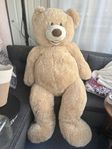 STOR teddy teddybjörn i nyskick 500kr