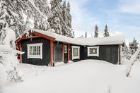 Mysig stuga i Fageråsen, Trysil. Ski in/out