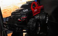 Dodge Från USA Jätte Stor Bil Drift , Kör alla underlag v