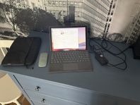 Microsoft Surface pro 7 med tillbehör