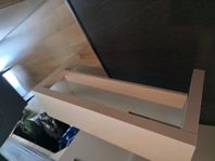 Tv-bänk vit, pall, byrå IKEA, bokhylla med förvaringsfack