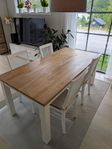 Matbord i ek plus 6 stolar