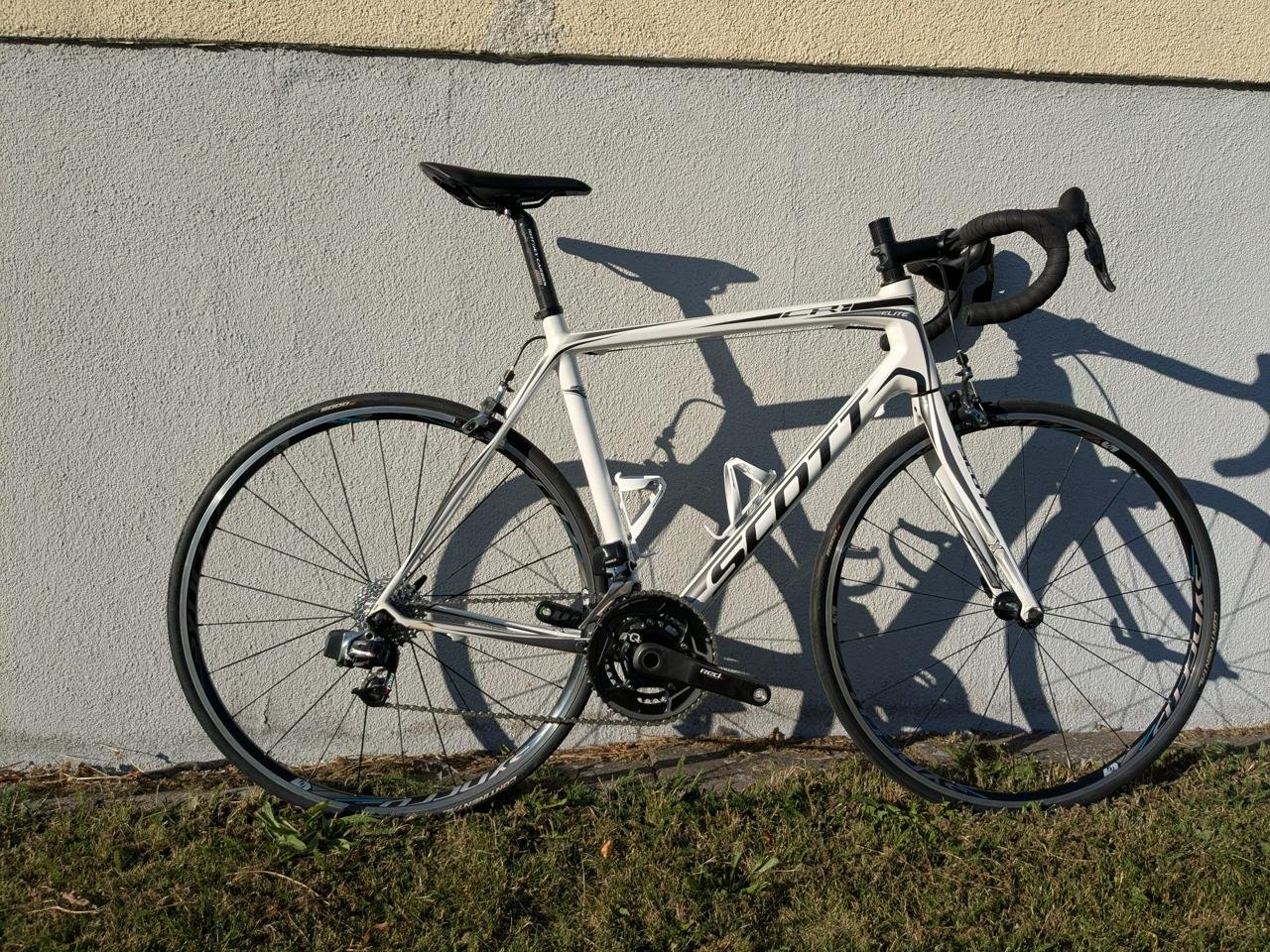 Scott CR1 Sram red eTap 11 sp...
