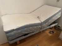 Ställbar säng 90x200