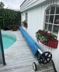 Upprullningsanordning för poolöverdrag längd 6 m.