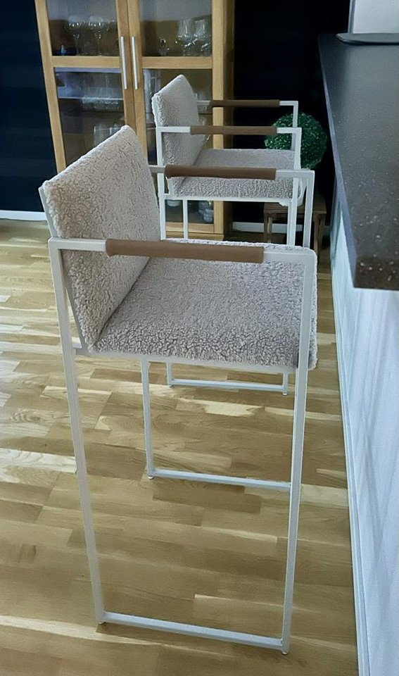 2 Barstolar