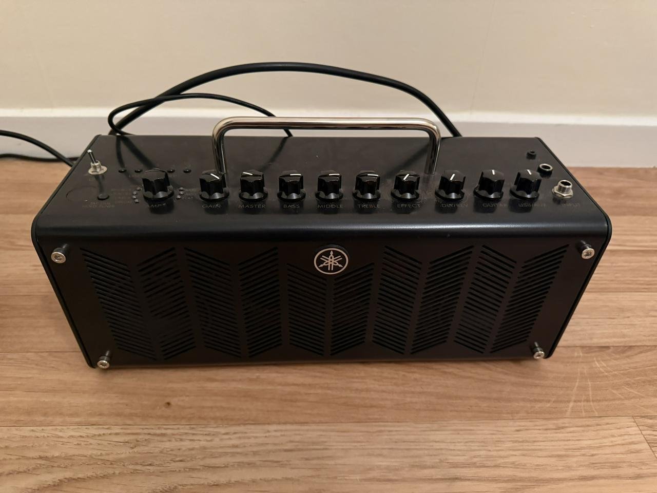 Yamaha THR10C