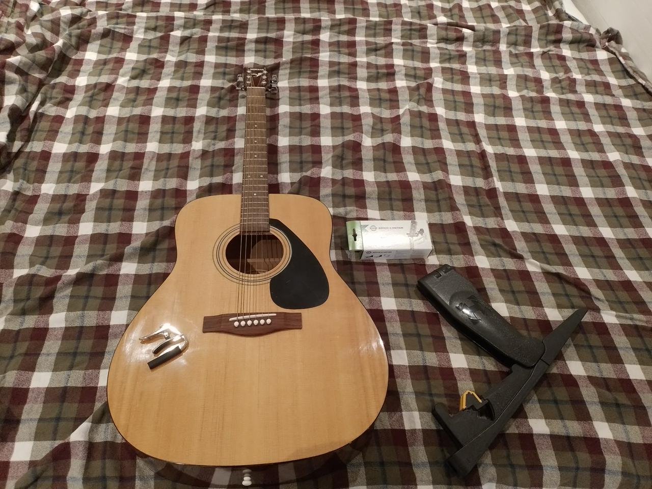 Yamaha F130 med tillbehör 