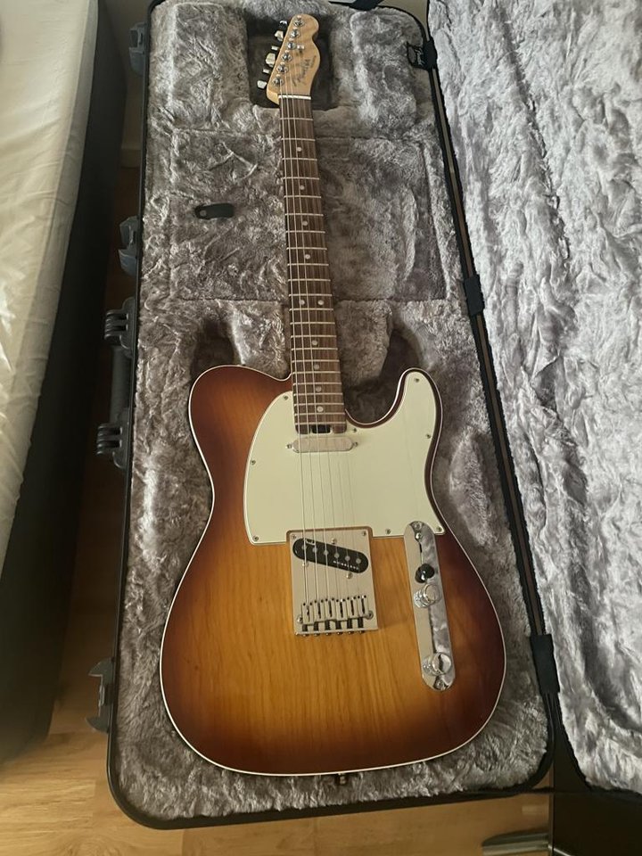 Fender AM Elite telecaster