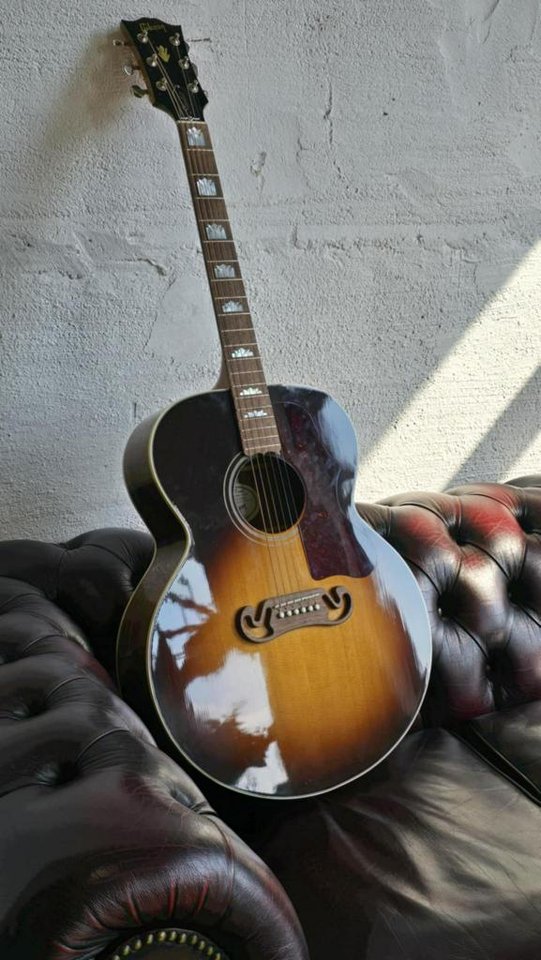 SJ-200 Studio i nyskick