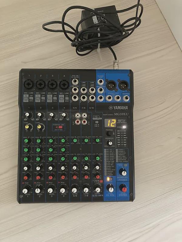 Yamaha MG10XU 10-Channel Anal...