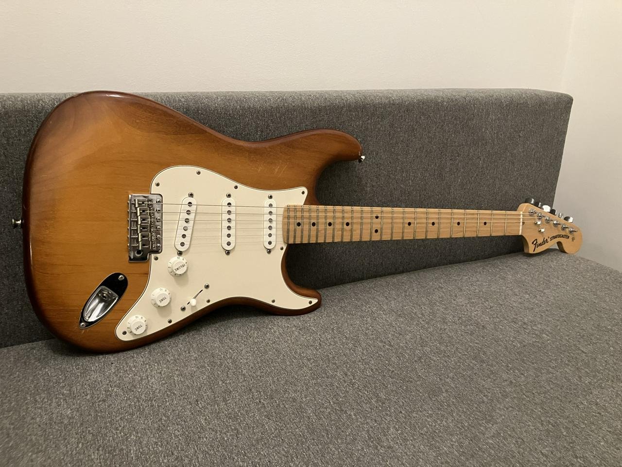 Fender Stratocaster FSR Ameri...