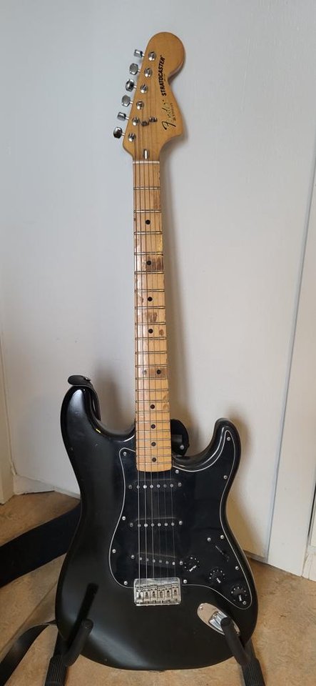 Fender Stratocaster hardtail ...