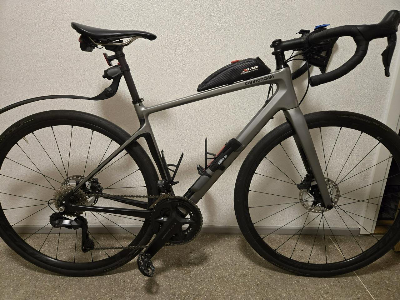 Cannondale Synapse Carbon - s...