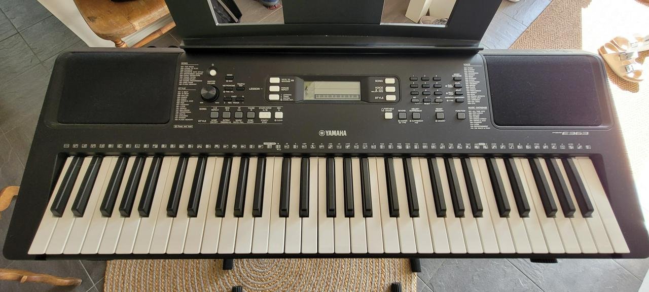Keyboard Yamaha PSR-E363