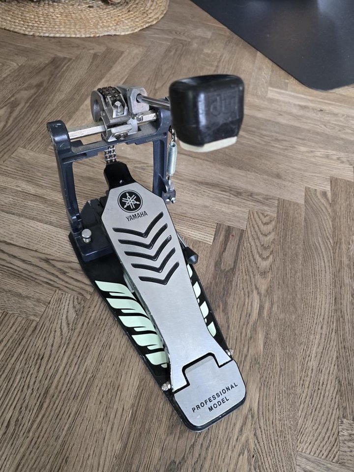 Yamaha bastrumpedal