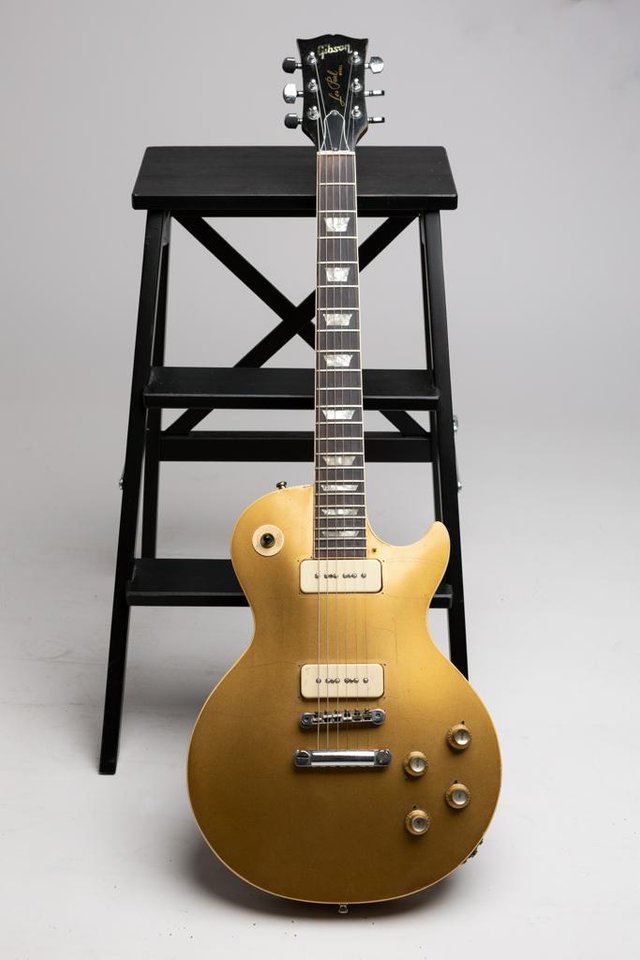 Gibson Les Paul Deluxe Gold t...