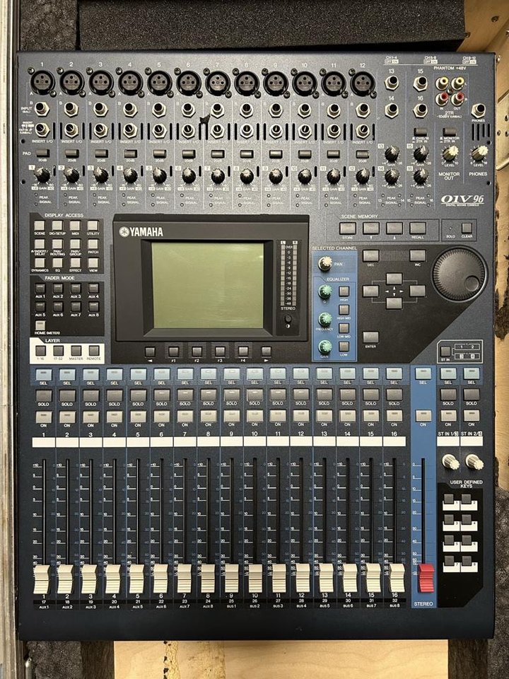 Yamaha 01V96