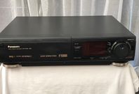 PANASONIC SUPER VHS HI-FI STEREO NV-FS88