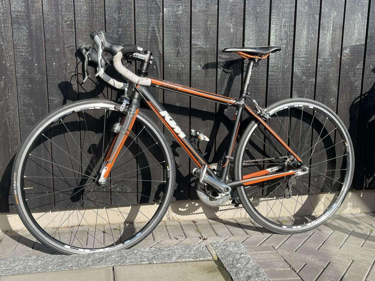 KTM Strada 1000