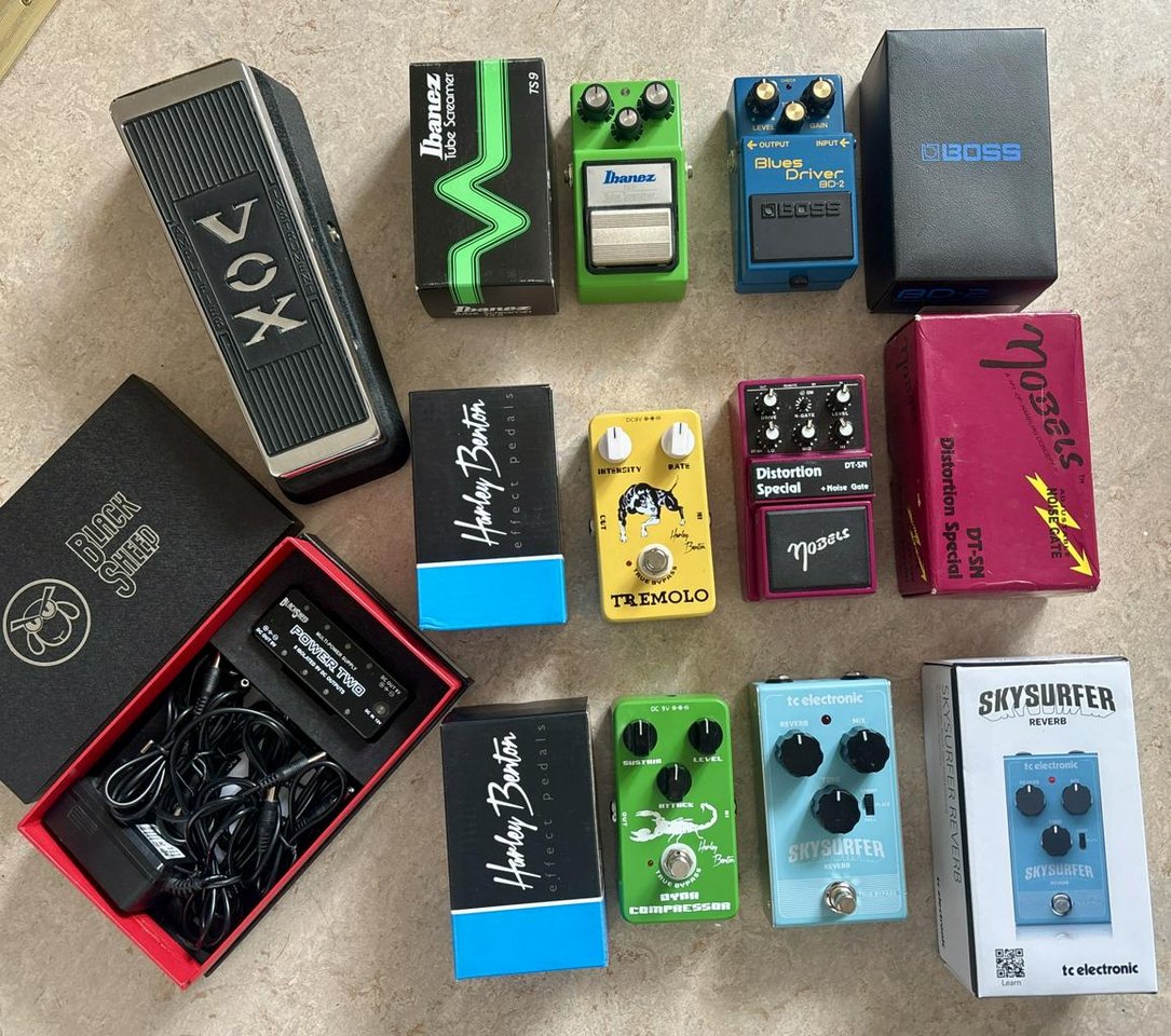 Gitarrpedaler – komplett pake...